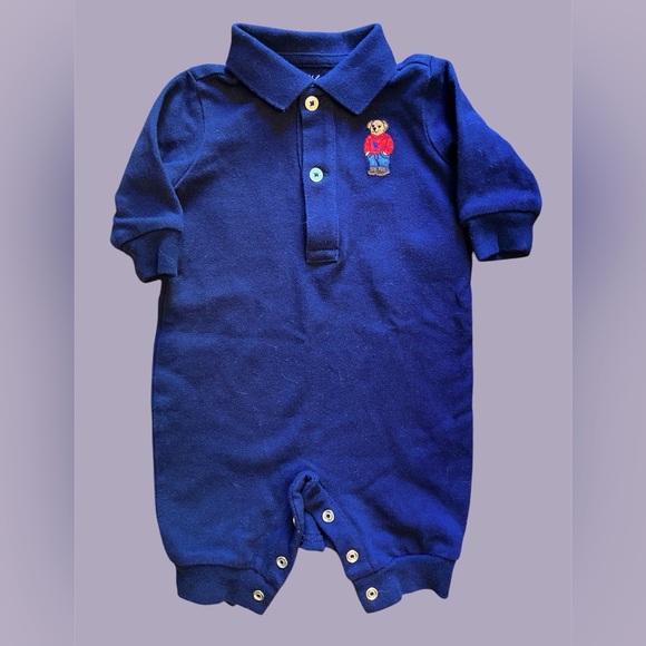 Ralph Lauren Navy Romper & Newborn Socks | Newborn | Preowned - Picture 1 of 5